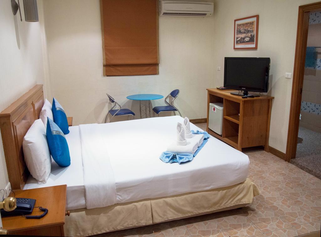 Secrets Hotel Pattaya Buitenkant foto